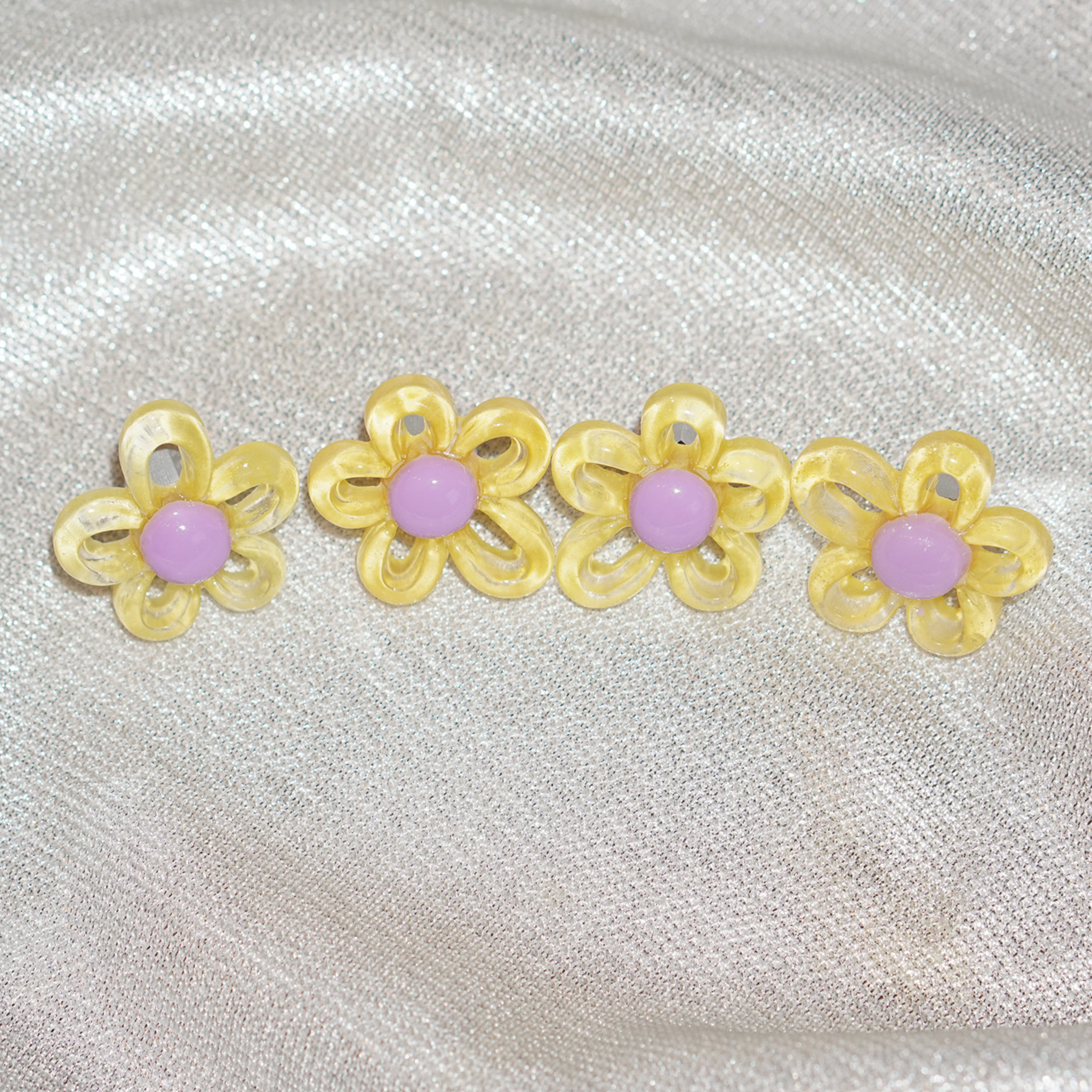 Petal To The Metal Car Charm - Mellow Yellow